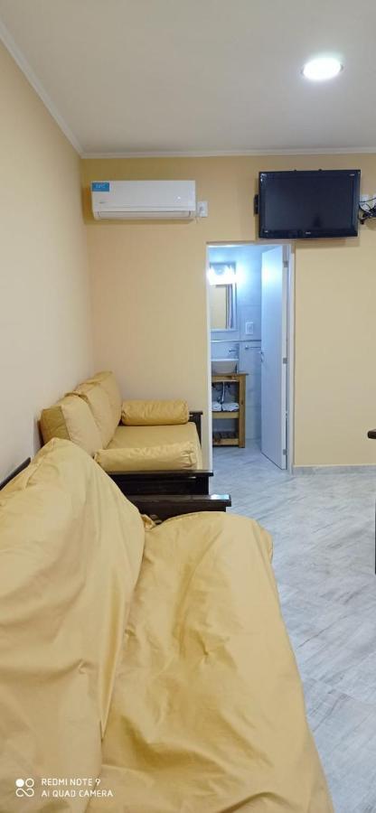 Ferienwohnung Look Departamentos Carhué Exterior foto